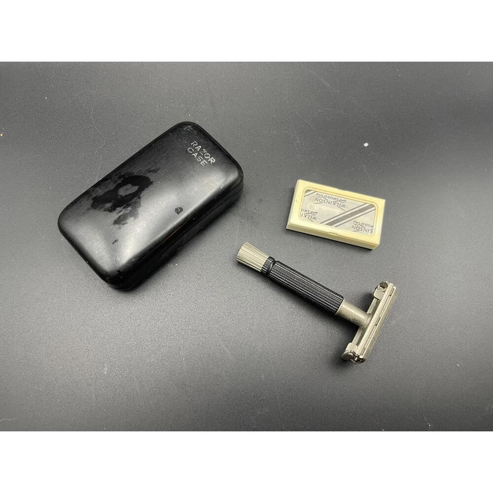 Vintage Gillette Safety Razor with Case and Blades